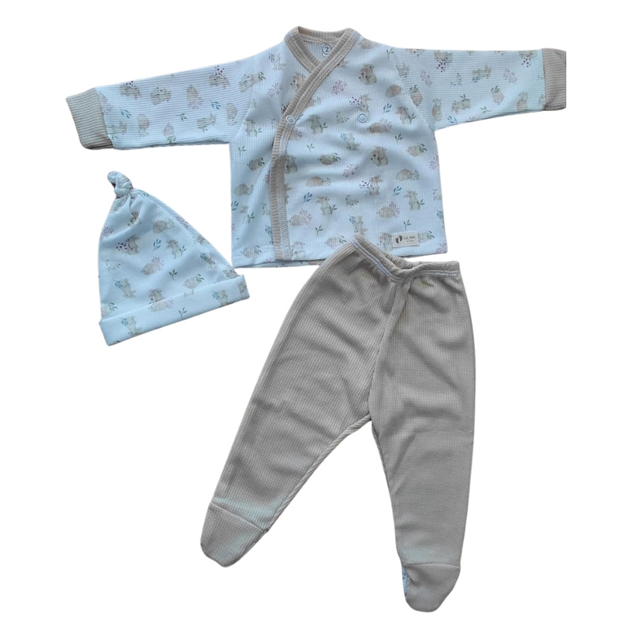 Conjunto en punto nido Gema Kids (batita, pelele y gorro)