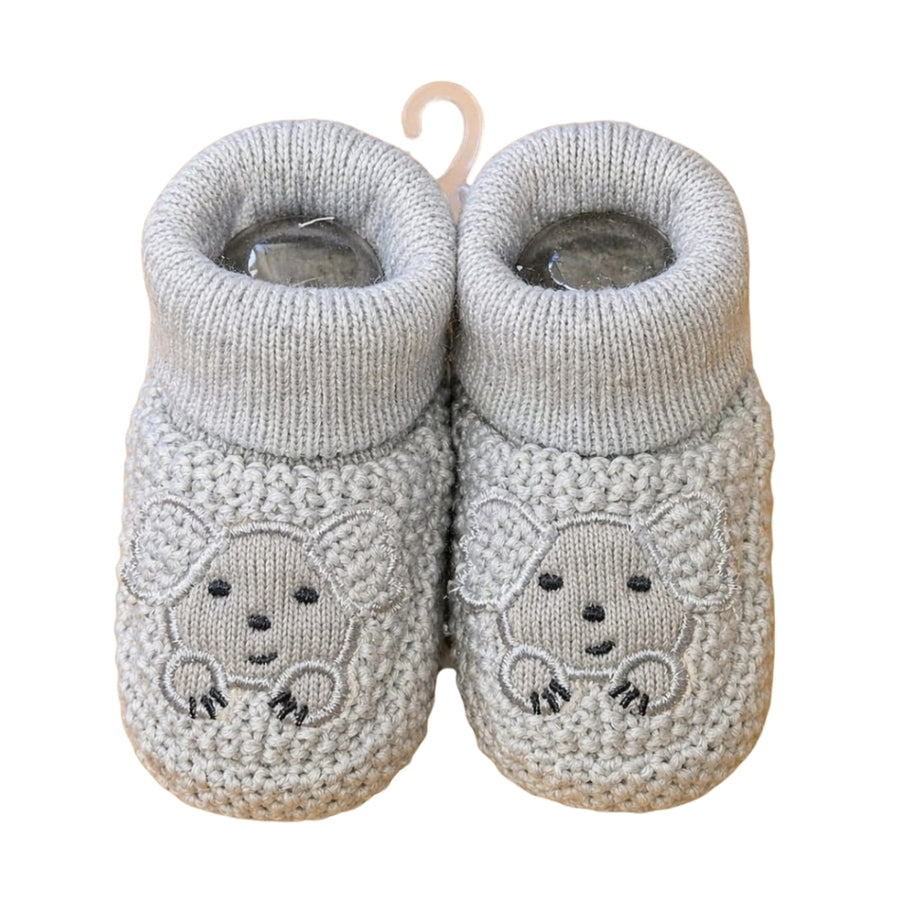 Zapatito tejido con diseño
